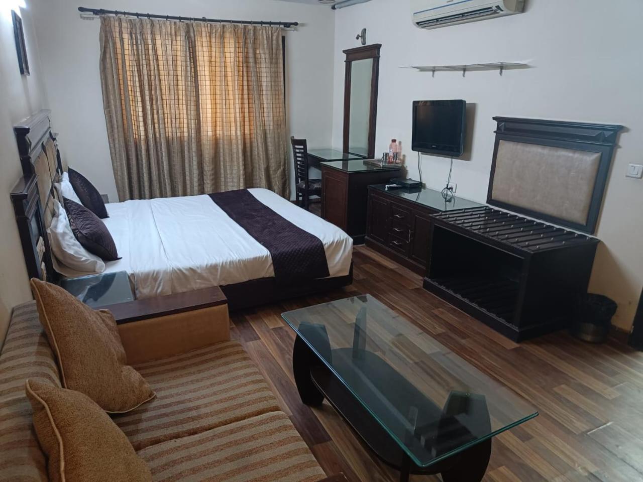 Residency Stay Inn New Delhi Exterior photo