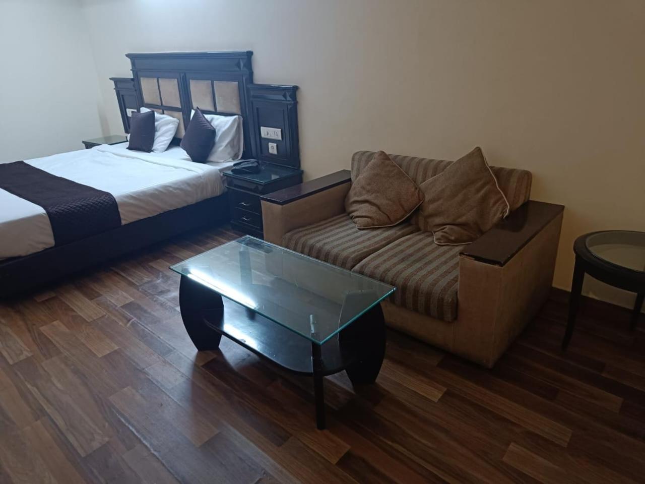 Residency Stay Inn New Delhi Exterior photo